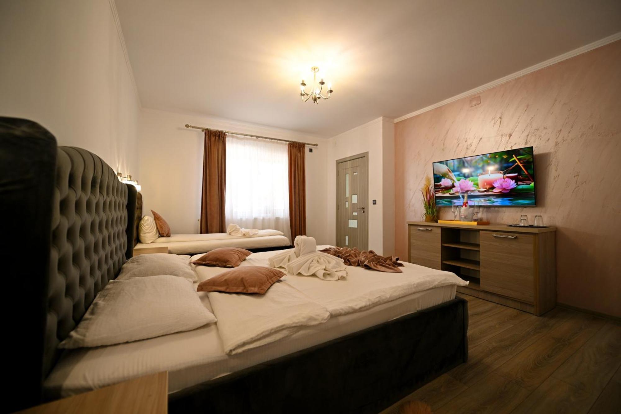 Pensiunea Mama Lia 3* Haţeg